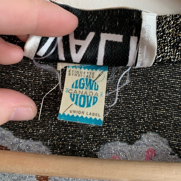 Vintage Top - Picture 6 of 6